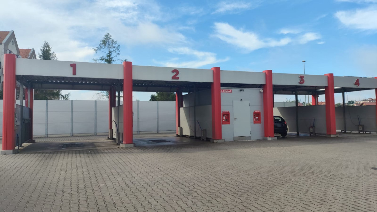 Myjnie samochodowe samoobsługowe